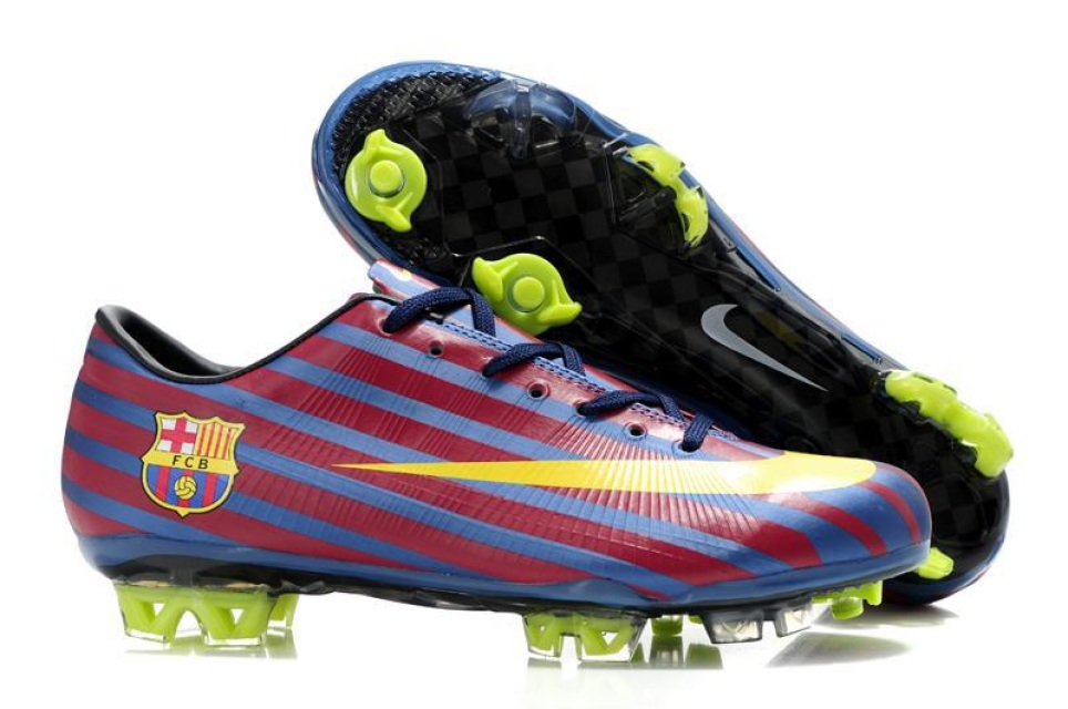 Nike Mercurial Vapor Cleats With Stripes